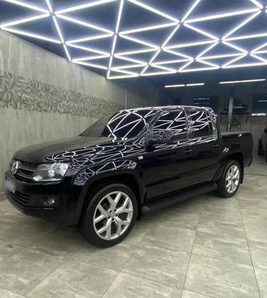 VOLKSWAGEN AMAROK 2.0 TRENDLINE 4X4 CD 16V TURBO INTERCOOLER DIESEL 4P AUTOMÁTICO VOLKSWAGEN AMAROK 2.0 TRENDLINE 4X4 CD 16V TURBO INTERCOOLER DIESEL 4P AUTOMÁTICO
